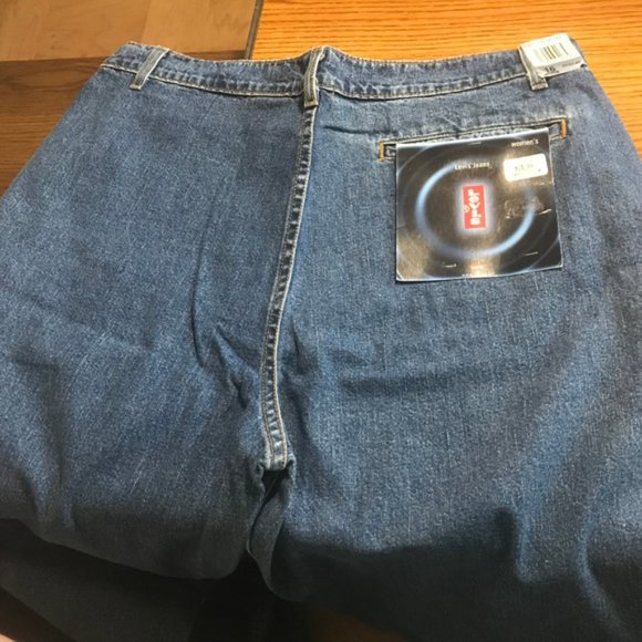 Levi's denim jeans women's 16 NWT - Picture 4 of 4